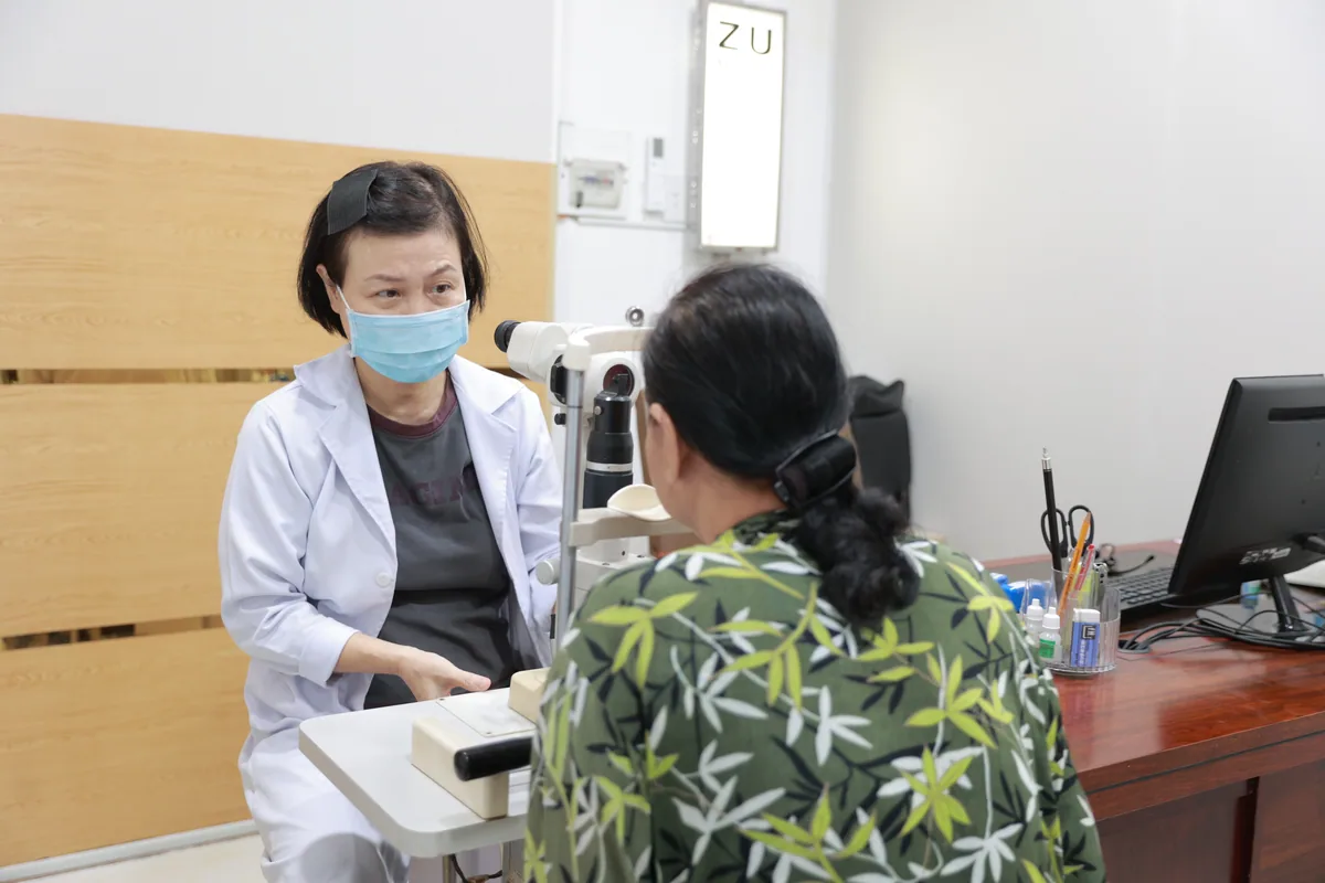 Phòng khám Mắt
