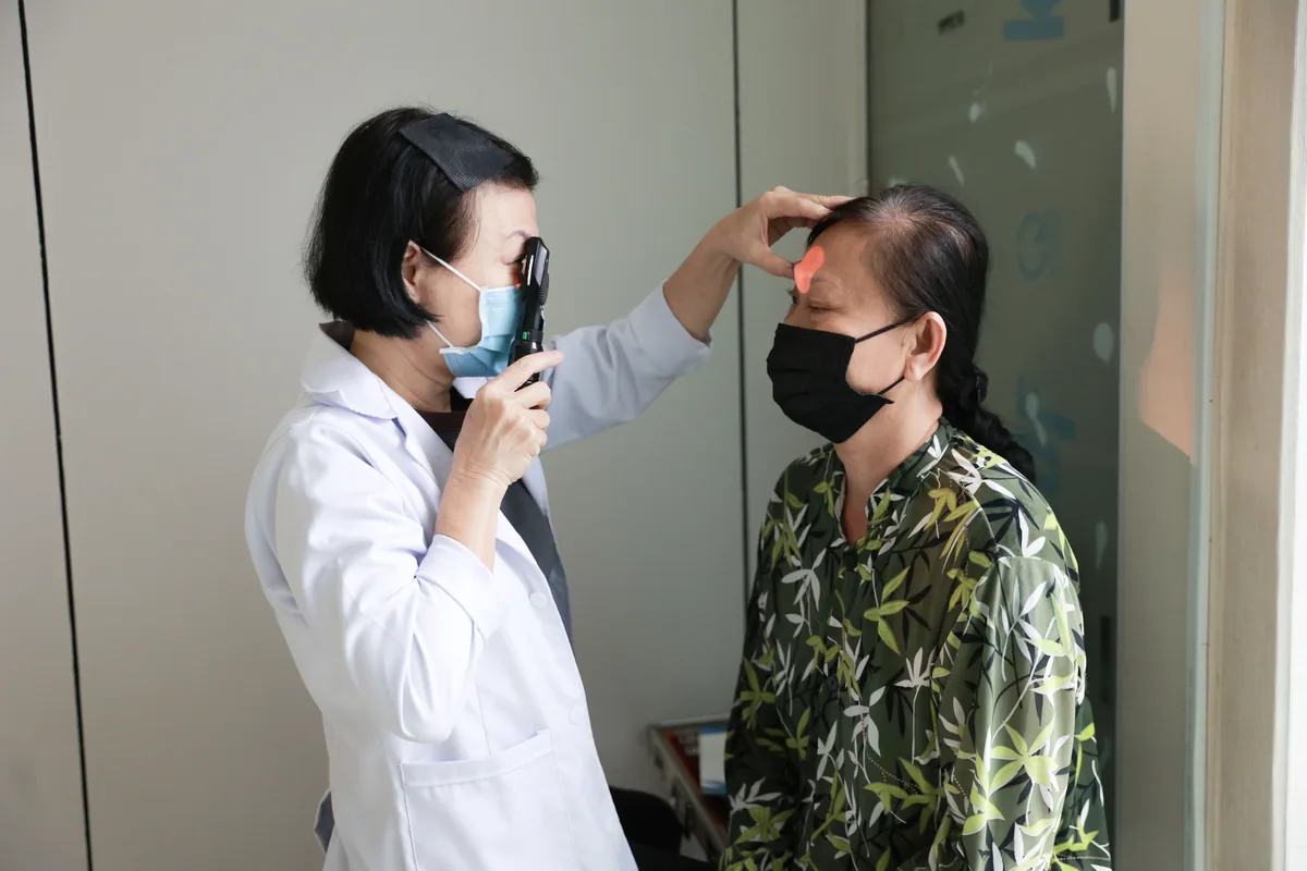 Khám Mắt tại Trung tâm Y khoa Kỳ Hòa