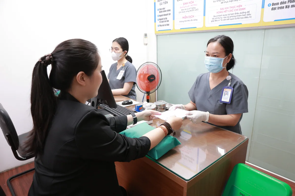 Xét nghiệm tại Trung tâm Y khoa Kỳ Hòa