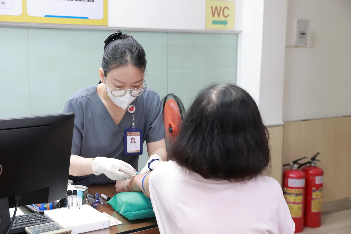 Xét nghiệm tại Trung tâm Y khoa Kỳ Hòa