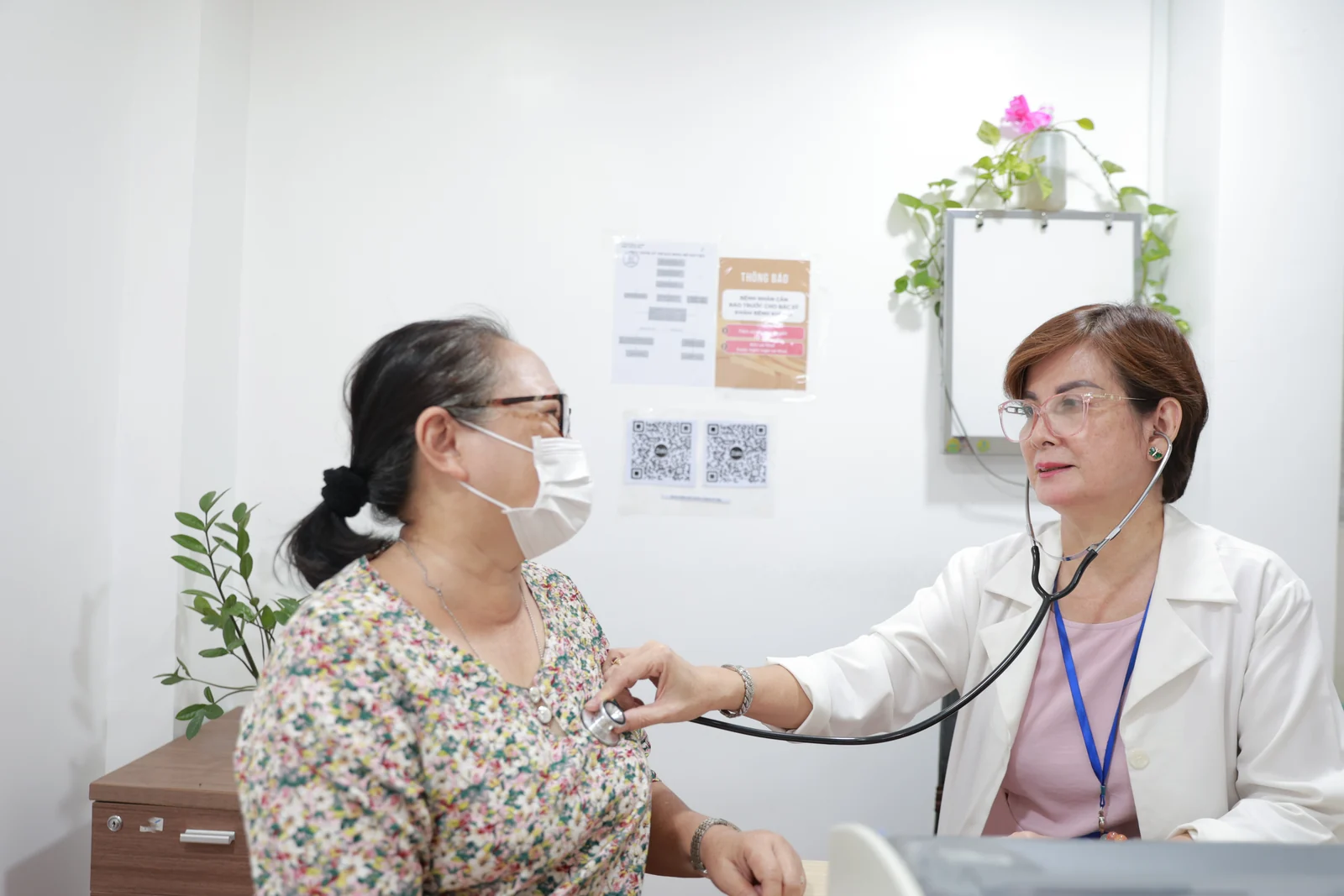 Ăn uống cho người huyết áp cao và huyết áp thấp: khác nhau thế nào?
