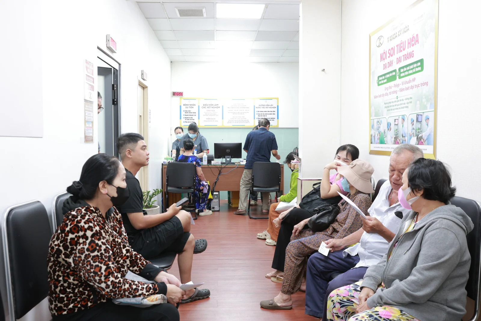 Khám bệnh nghề nghiệp: ai phải khám, khám gì và cần mang hồ sơ nào?